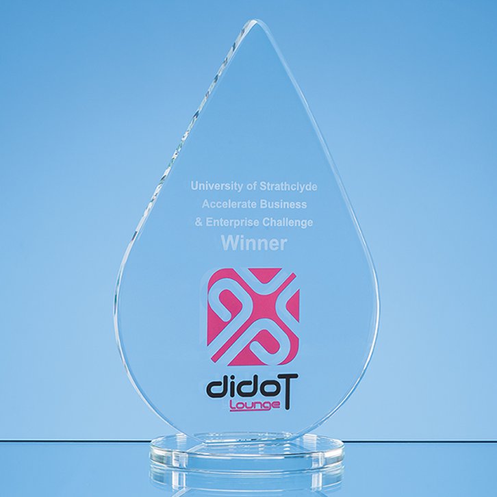 18cm x 11.5cm x 10mm Clear Glass Teardrop Award
